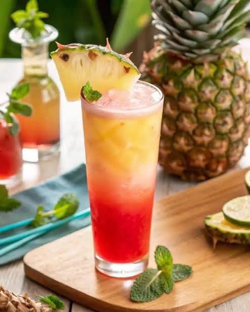 Pineapple & Pomegranate